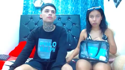 Snapshot of exotichot_couple chatting on 01.18.25 exotichot_couple online show from 01.18.25