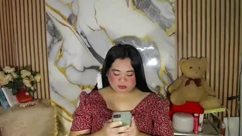 Snapshot of exoticpinayx chatting on 05.27.26 SHANTAL MARIE online show from 05.27.26