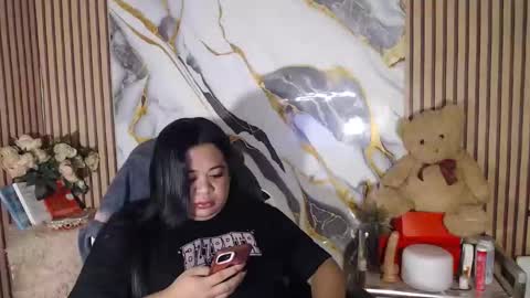 Snapshot of exoticpinayx chatting on 06.05.26 SHANTAL MARIE online show from 06.05.26