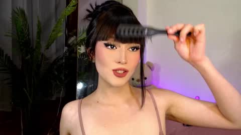 Snapshot of expensive_candyx chatting on 12.12.24 Candy  online show from 12.12.24