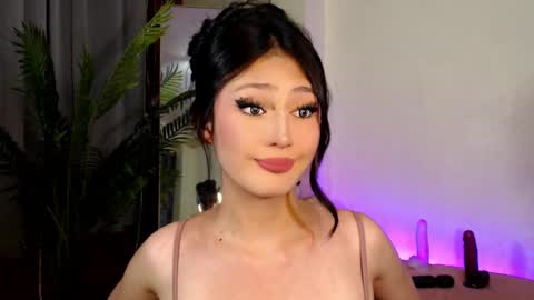 Snapshot of expensive_candyx chatting on 12.14.24 Candy  online show from 12.14.24