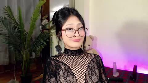 Snapshot of expensive_candyx chatting on 01.05.25 Candy  online show from 01.05.25