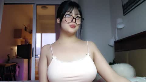 Candy  online show from 03.26.26