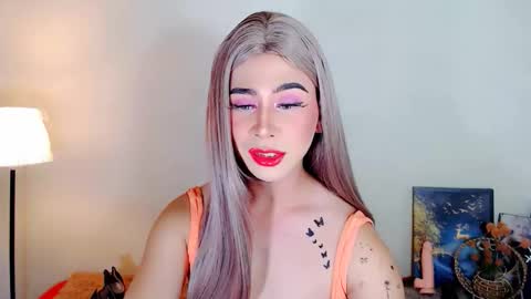 Snapshot of expensive_elise chatting on 02.28.26 expensive_elise online show from 02.28.26