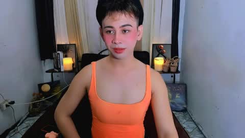 Snapshot of expensive_elise chatting on 05.29.26 expensive_elise online show from 05.29.26