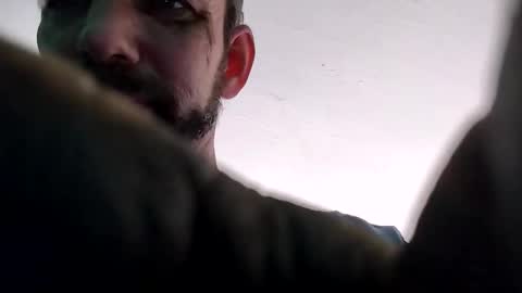 Snapshot of experttreecompany chatting on 02.26.26 experttreecompany online show from 02.26.26