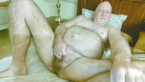 Snapshot of exposedfur chatting on 12.19.24 exposedfur online show from 12.19.24