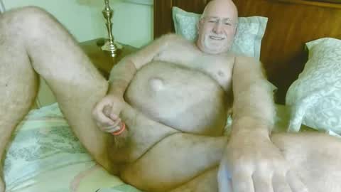 Snapshot of exposedfur chatting on 09.19.25 exposedfur online show from 09.19.25