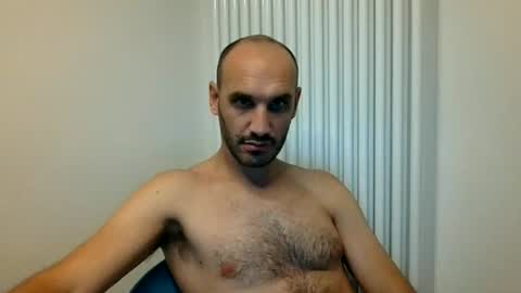 Snapshot of extr0 chatting on 07.07.26 Extro online show from 07.07.26