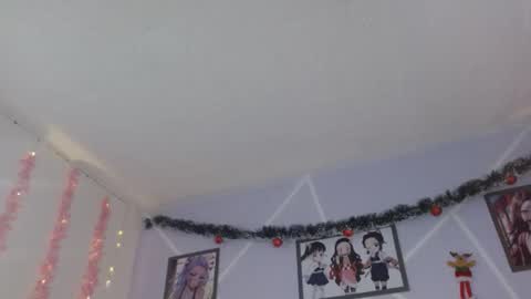 eyes_moonn online show from 12.01.25