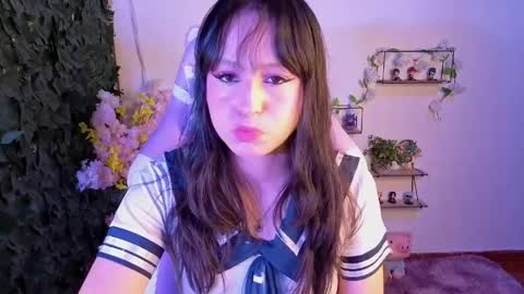 eymmy_24 online show from 05.04.26