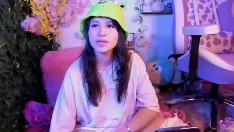 eymmy_24 online show from 06.05.26