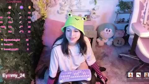 eymmy_24 online show from 07.05.26