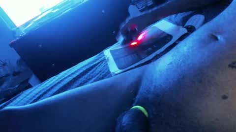 Snapshot of ezeddie2015 chatting on 12.31.24 ezeddie2015 online show from 12.31.24