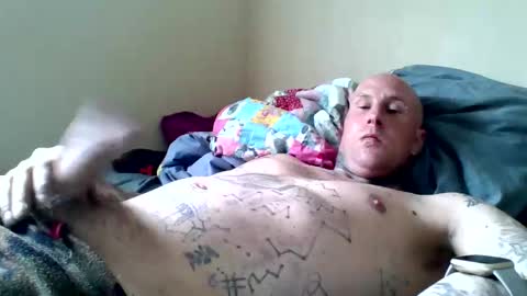 Snapshot of ezekielll1999 chatting on 03.22.26 ezekielll1999 online show from 03.22.26