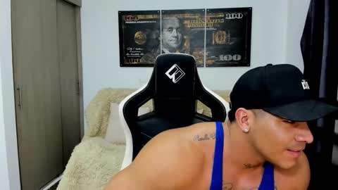 Snapshot of fabian_arango chatting on 02.12.26 Fabian arango online show from 02.12.26