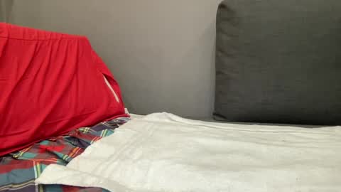 Snapshot of fabx7777 chatting on 02.12.25 FABX online show from 02.12.25