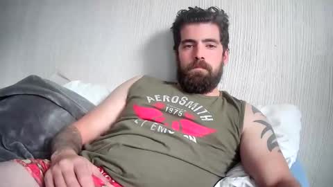 Snapshot of facesquat46 chatting on 11.01.25 Sir Cum online show from 11.01.25