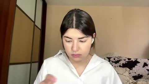 Marie online show from 08.10.26