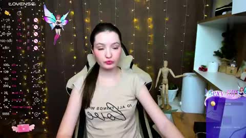 Snapshot of fairy_m00n chatting on 12.26.24 Kate online show from 12.26.24