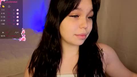 Snapshot of fairy_mairy chatting on 11.05.25 Mairy online show from 11.05.25