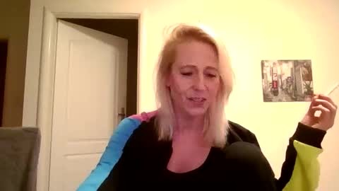 Snapshot of fairy_nightmare chatting on 11.12.25 Fairy NightMary online show from 11.12.25