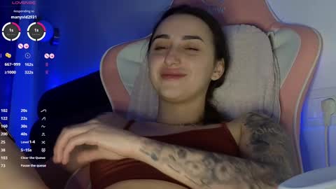Snapshot of fairy_squirt chatting on 03.06.25 Marrie online show from 03.06.25