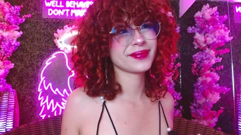 Snapshot of fairy_sweet_ chatting on 01.08.25 FAIRY online show from 01.08.25