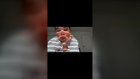 Snapshot of fairykatie chatting on 12.19.25 fairykatie online show from 12.19.25