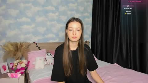 Snapshot of fairyylinaa chatting on 07.22.26 fairyylinaa online show from 07.22.26