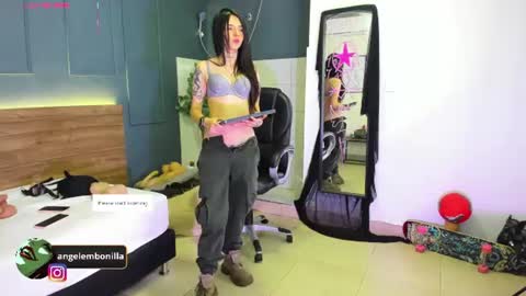 Megan    630  1330 -5 online show from 07.22.26