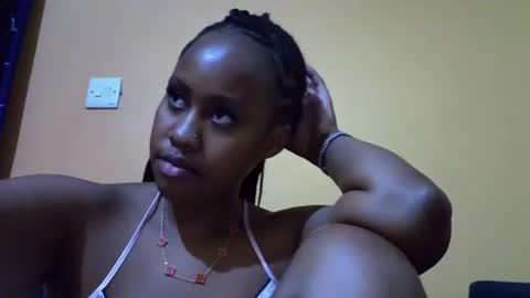 famous_bear online show from 02.26.26