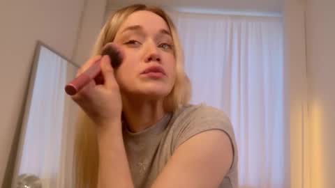 fancyamelia online show from 09.28.25