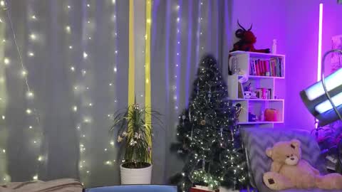 fancymeee online show from 12.15.24