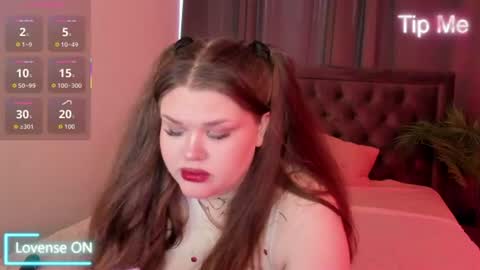 Elena online show from 06.30.26
