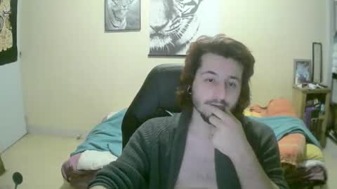 Snapshot of fangtiger chatting on 12.17.24 Kevin online show from 12.17.24