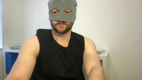 Snapshot of fantacyland chatting on 12.04.24 Alex online show from 12.04.24