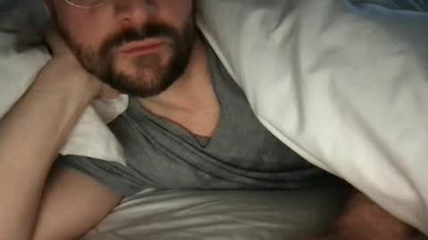 Snapshot of fantacyland chatting on 12.17.24 Alex online show from 12.17.24