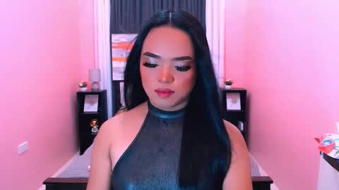 ITYS ME MONA online show from 03.12.26