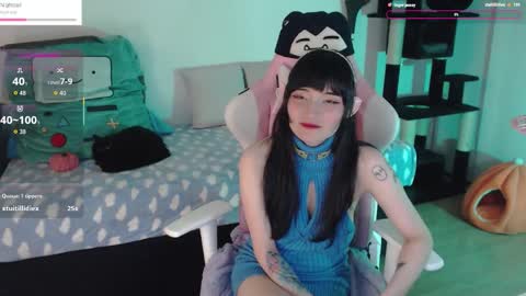 Snapshot of fantasma_gei chatting on 10.17.25  Fantasma.  online show from 10.17.25