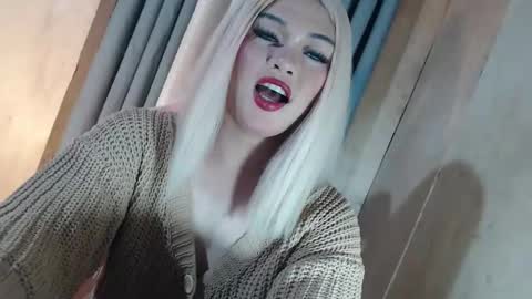 Snapshot of fantasticcock69_daniella chatting on 05.15.26 DANIELLA - DONT FORGET TO GIVE ME A THUMBSU UP online show from 05.15.26