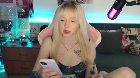 Snapshot of fantasy_lisa chatting on 04.09.26 Lisa online show from 04.09.26