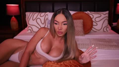 Carmina online show from 03.22.26