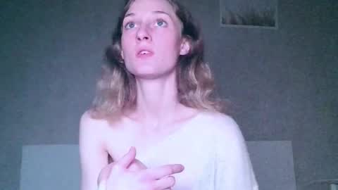 Snapshot of fapputa chatting on 09.16.25 Kira online show from 09.16.25