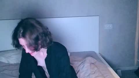 Snapshot of fapputa chatting on 09.28.25 Kira online show from 09.28.25