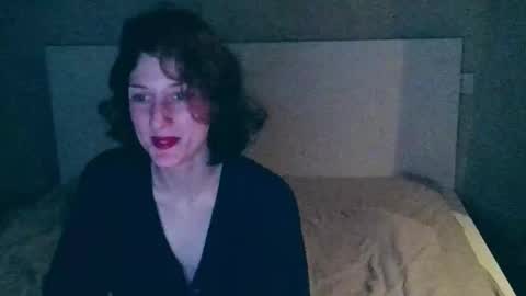 Snapshot of fapputa chatting on 10.08.25 Kira online show from 10.08.25