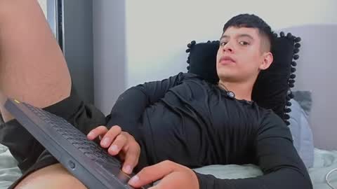 farid_jake_ online show from 05.04.26
