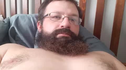 Snapshot of farm2boy chatting on 12.06.24 Farm2boy online show from 12.06.24