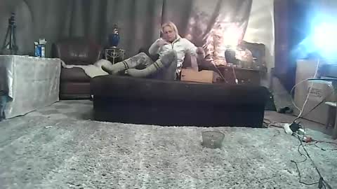 Snapshot of farmerscupal chatting on 01.30.25 hausewife online show from 01.30.25