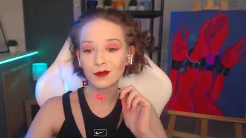 Fascinating   Eyes online show from 02.15.25